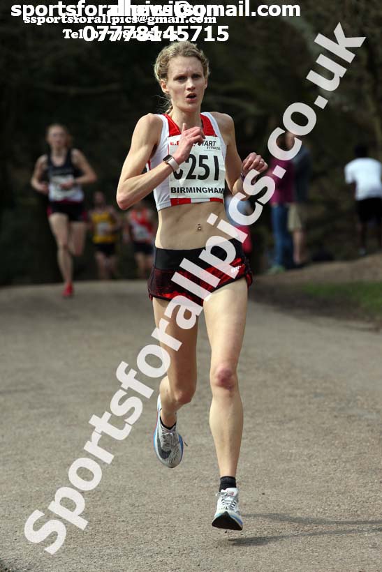 Senior womens 6 Stage Relay, ERRA 12 and 6 Stage Relays, Sutton Coldfield. Photo: David T. Hewitson/Sports for All Pics